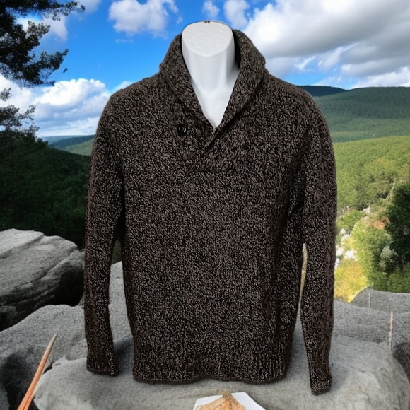 L.L. Bean Lambs Wool Shawl Collar Sweater  Sz M Pullover Warm Preppy Academia. - Picture 13 of 15